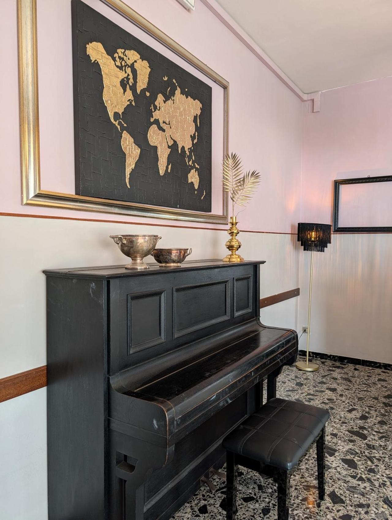 Villa Antonietta Rooms & Coffee Чезенатико Екстериор снимка